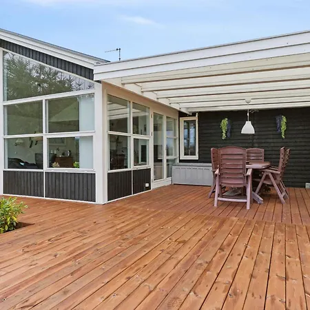 Lovely By The Limfjord Hébergement de vacances *