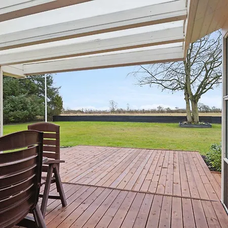 Lovely By The Limfjord Hébergement de vacances