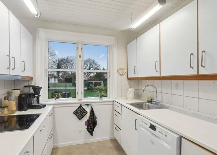 Lovely By The Limfjord 別荘 *